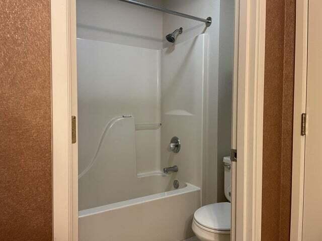 1844 Redtail Hawk Drive, Unit RV55J Redmond, OR 97756 - Photo 15 of 74