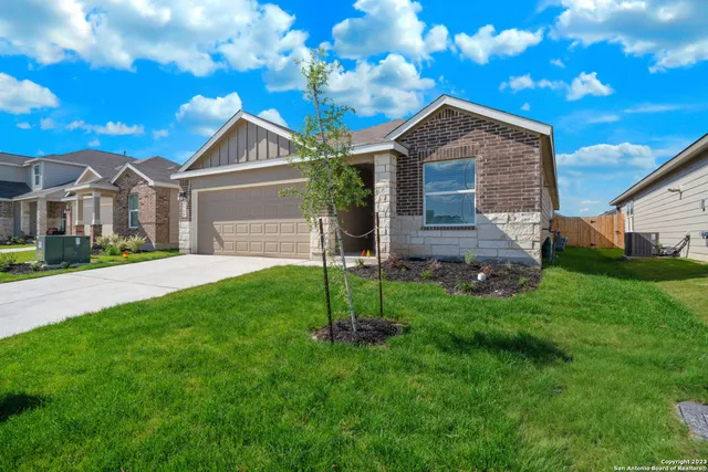 $1,750 | 5822 Geronimo Way, Seguin, TX 78155