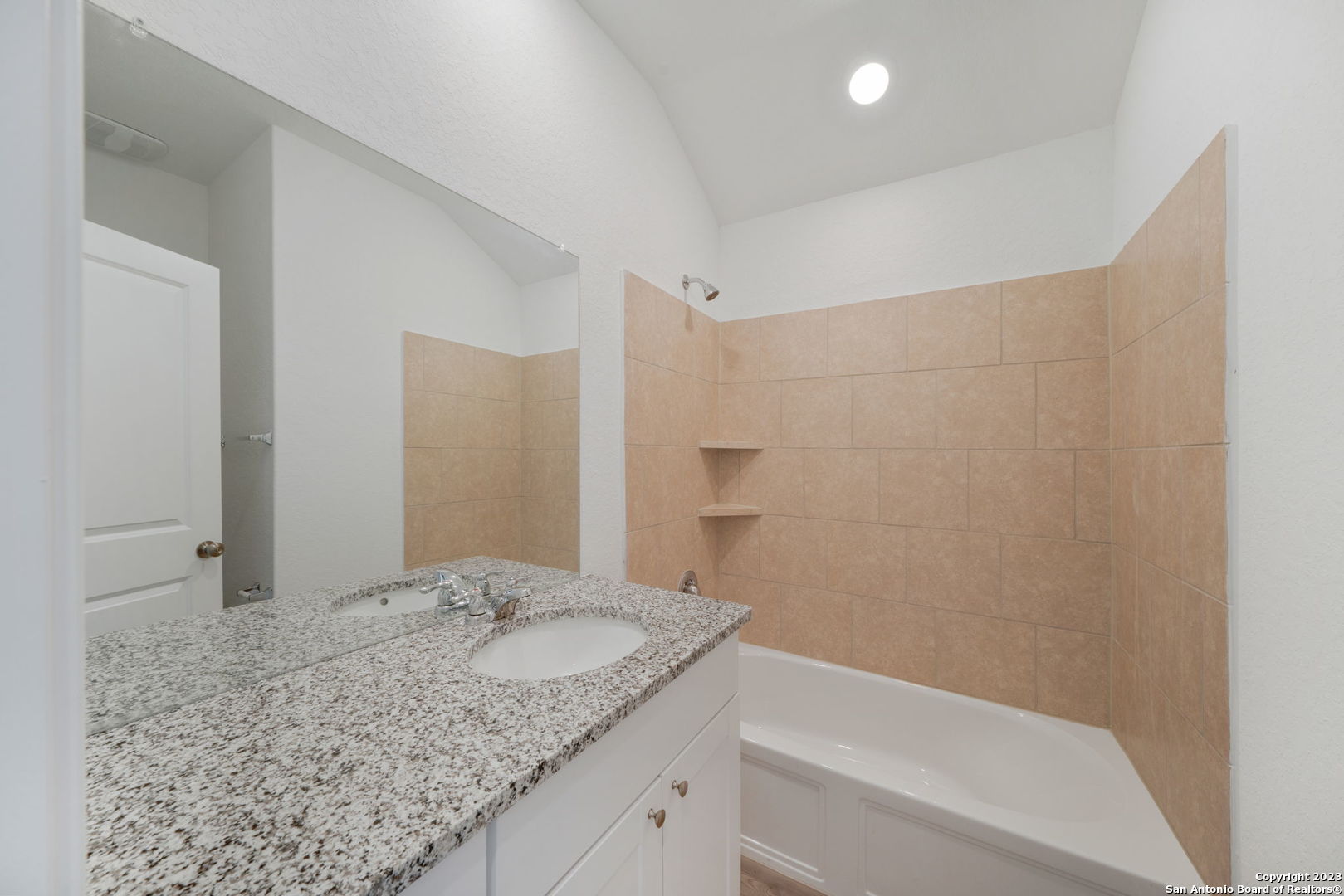 5822 Geronimo Way Seguin, TX 78155 - Photo 20 of 27