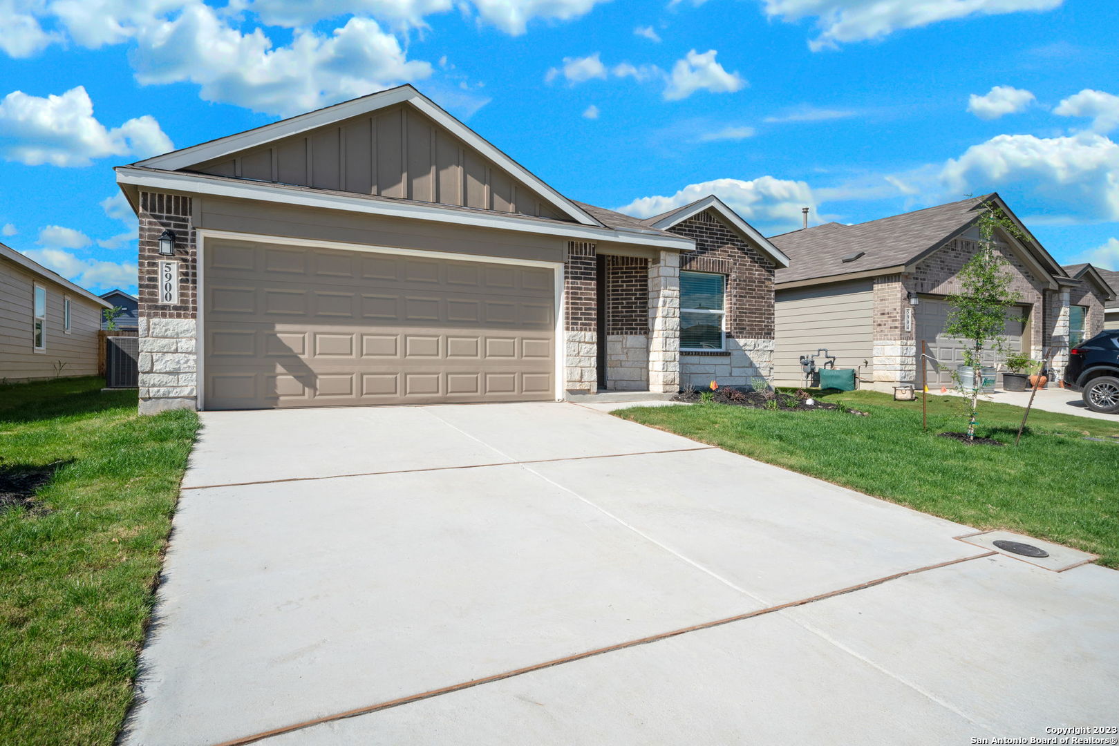 5822 Geronimo Way Seguin, TX 78155 - Photo 4 of 27