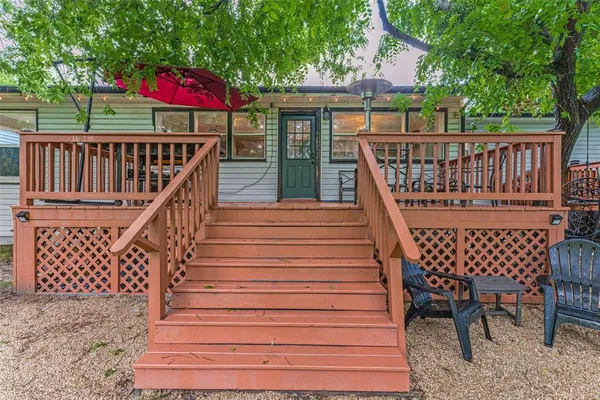 $2,400 | 809 South Lamar Street, Weatherford, TX 76086
