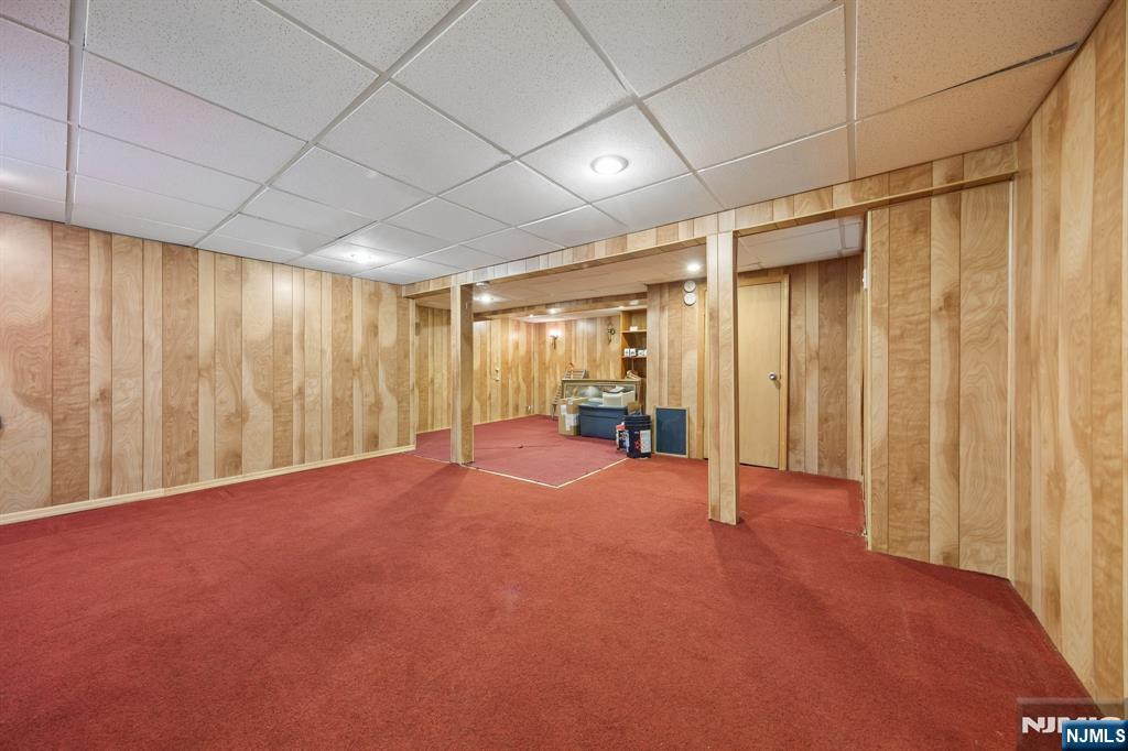 562 Valley Road Clifton, NJ 07013 - Photo 31 of 35