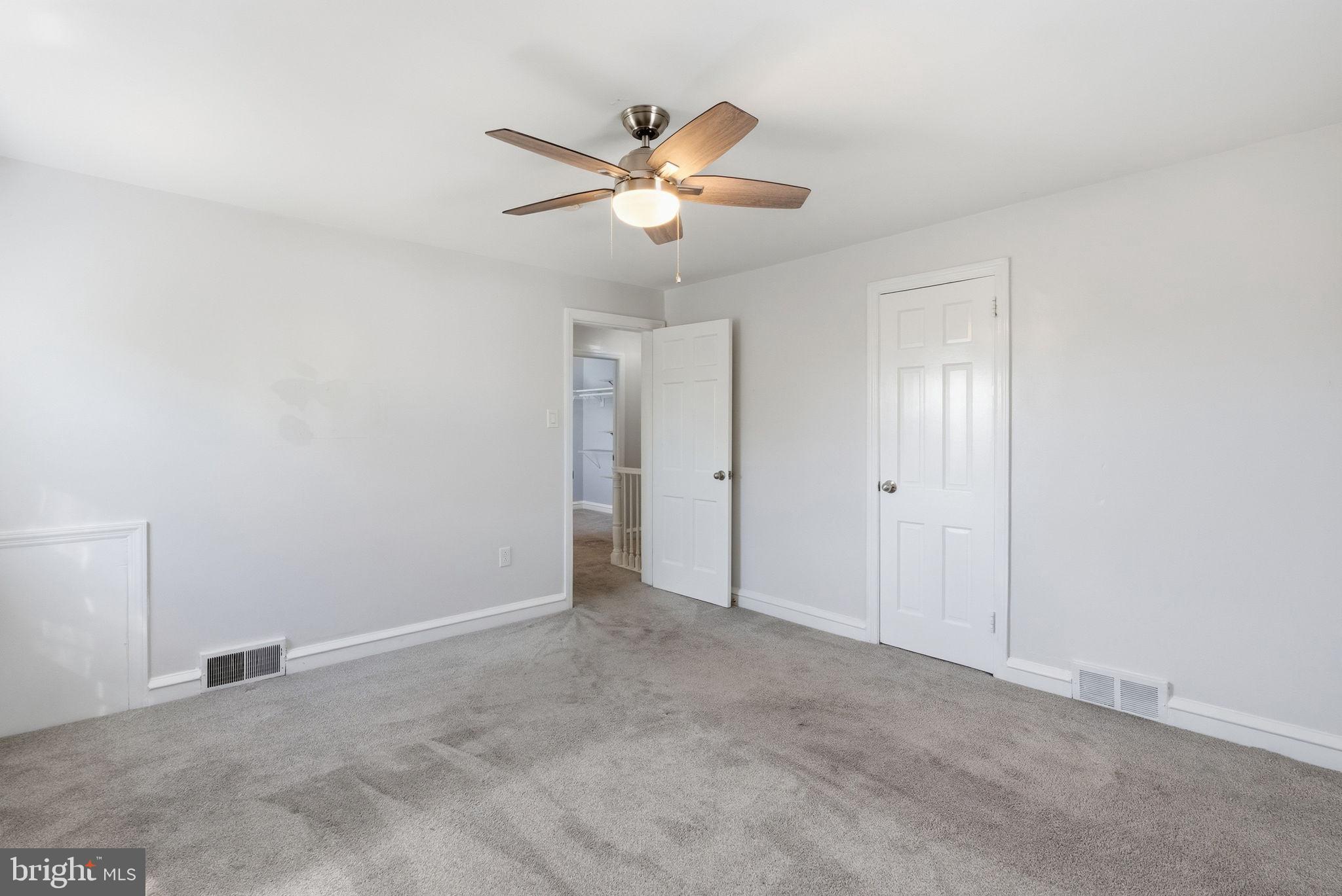 525 Broadview Road Upper Darby, PA 19082 - Photo 26 of 43