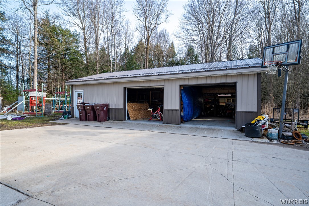 2255 New Jerusalem Road Eden, NY 14057 - Photo 3 of 34 2 car garage/barn