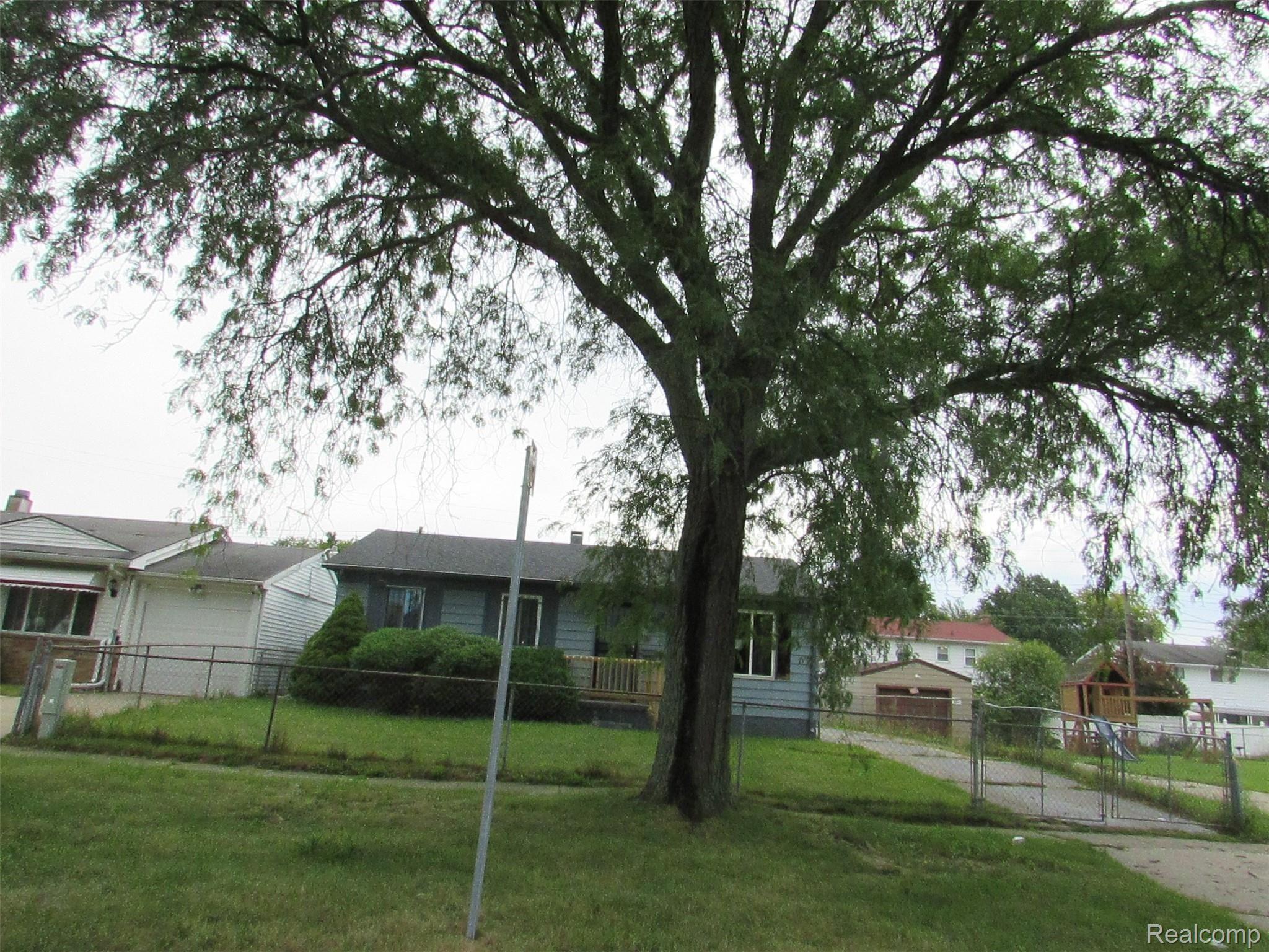 6706 Fleming Road Flint, MI 48504 - Photo 1 of 12 fleming bi weekly 9-3-19 2019-02-12 022.JPG