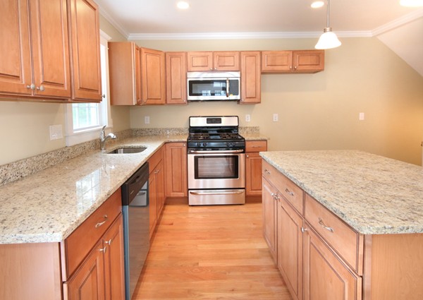 95 Turtle Brook Road, Unit 221 Canton, MA 02021 - Photo 3 of 11 Gallery Image 3