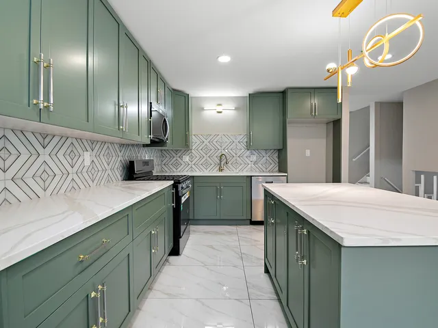 $279,000 | 759 McArthur Court, Dolton, IL 60419