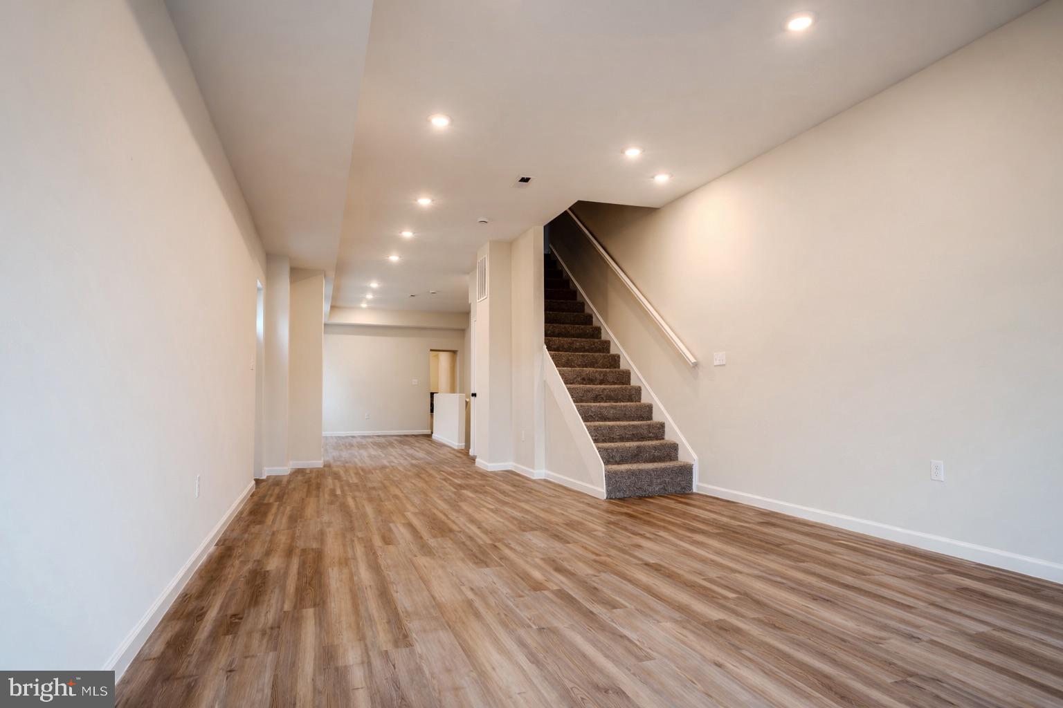 2600 East Hoffman Street Baltimore, MD 21213 - Photo 4 of 20