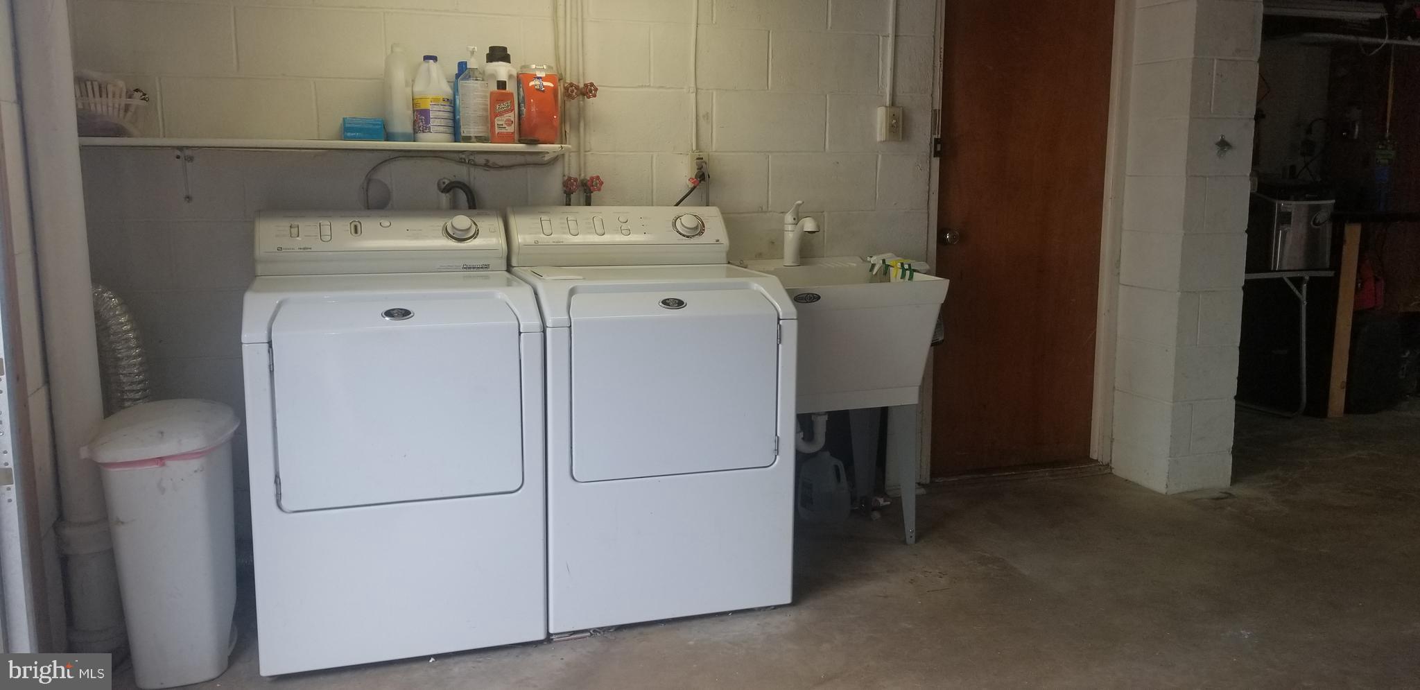 1807 Friedensburg Road Reading, PA 19606 - Photo 13 of 16 Laundry