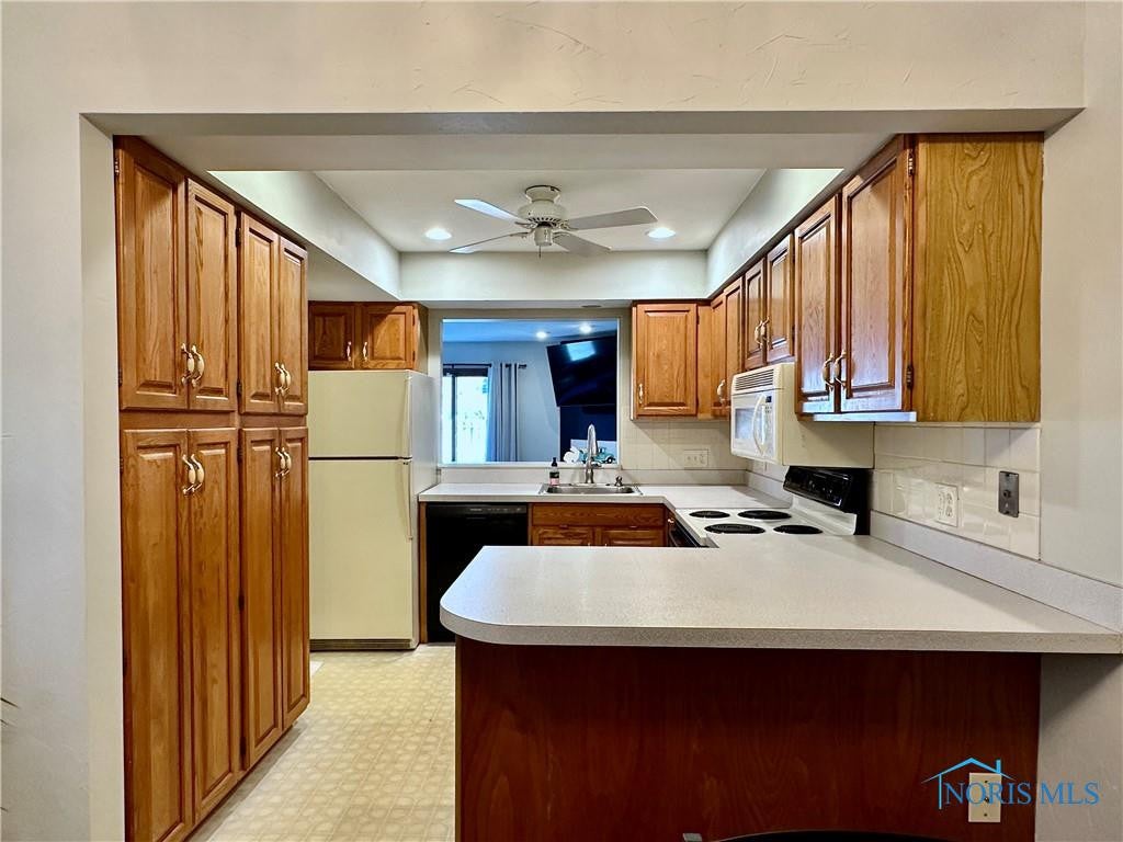 1178 Hidden Ridge Road, Unit D Toledo, OH 43615 - Photo 18 of 45 Gallery Image 18