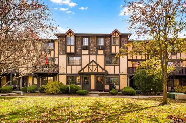 $370,000 | 155 A Devon Loop | Heartland Village