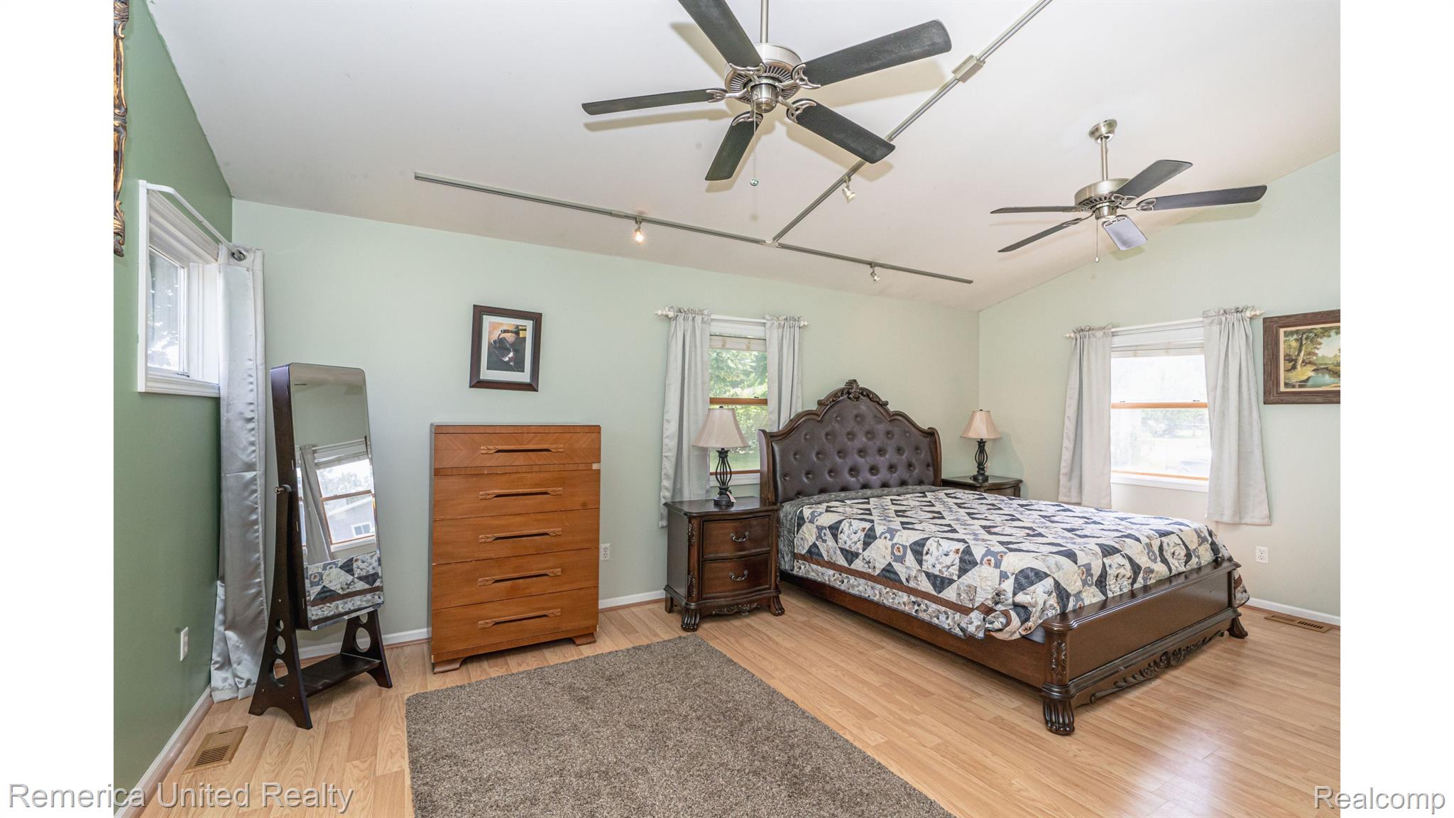 690 Gamma Road Walled Lake, MI 48390 - Photo 28 of 64 Gallery Image 28