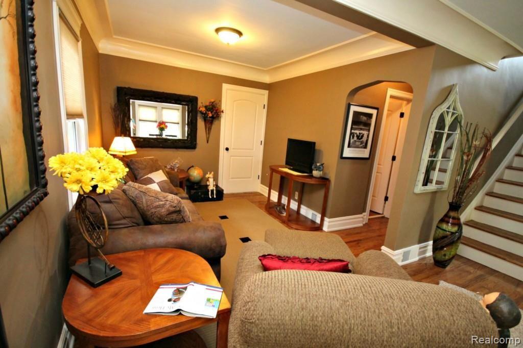 620 Stratford Road Ferndale, MI 48220 - Photo 3 of 20 3.jpg