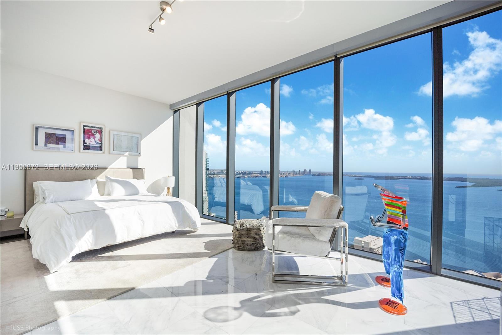 1451 Brickell Avenue, Unit 3902 Miami, FL 33131 - Photo 9 of 12 Primary