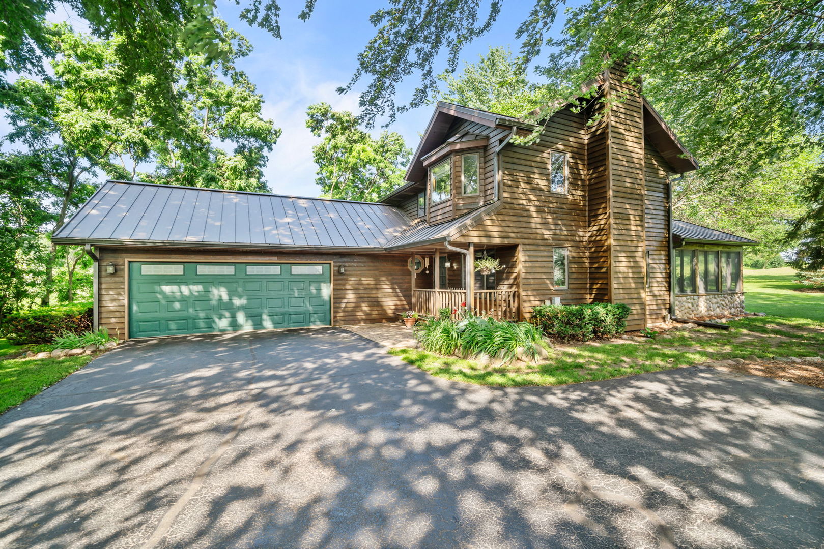 8411 North Kilbuck Road Monroe Center, IL 61052 - Photo 1 of 51