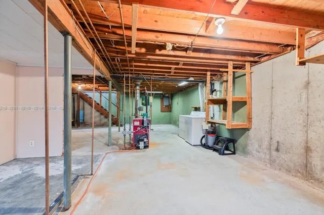 $225,000 | 70 Hussey Hill Road, Oakland, ME 04963