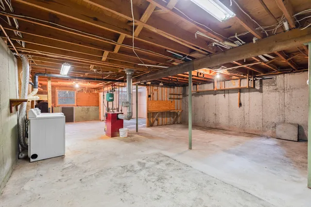 $225,000 | 70 Hussey Hill Road, Oakland, ME 04963