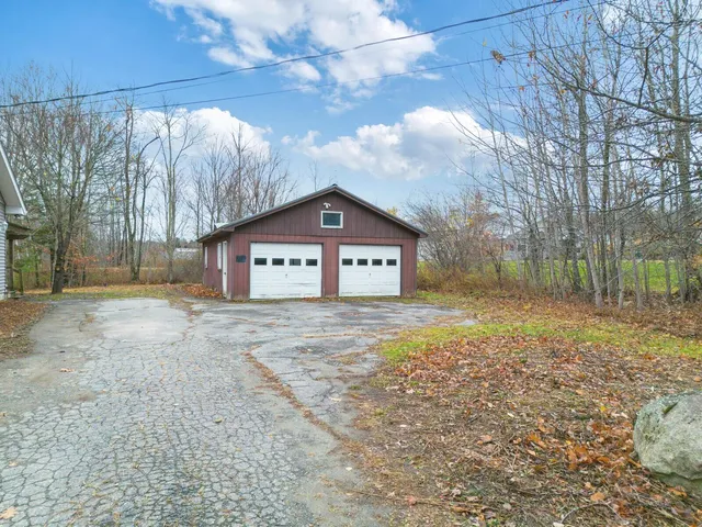 $225,000 | 70 Hussey Hill Road, Oakland, ME 04963