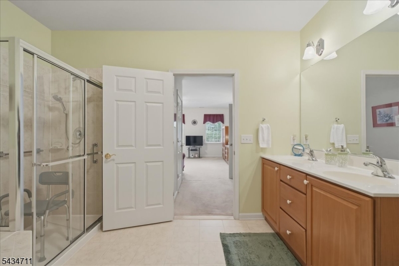 104 Ridgeview Lane Mount Arlington, NJ 07856 - Photo 23 of 40