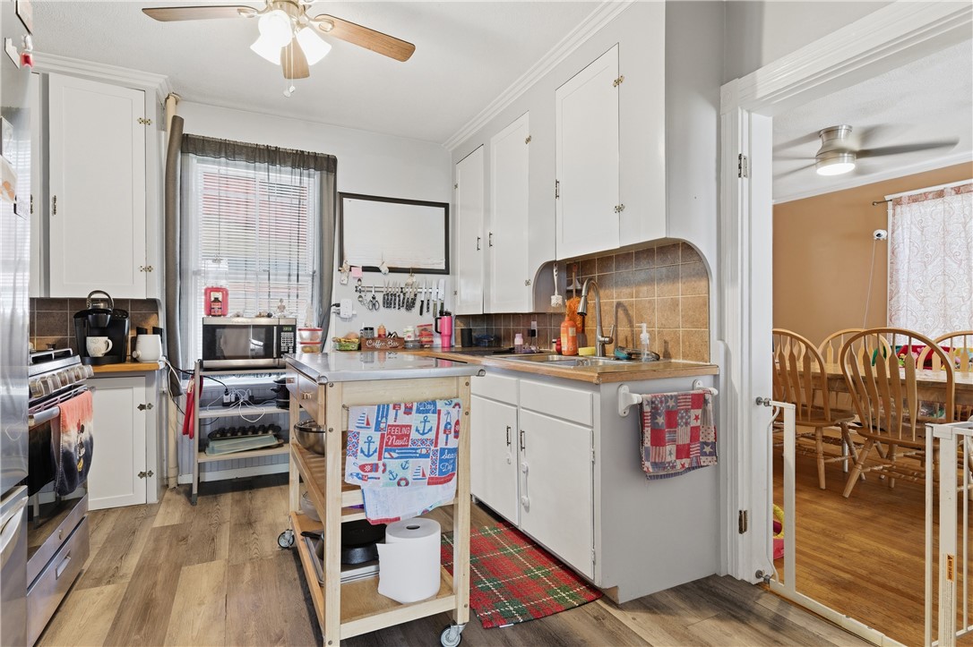 448 Gaskill Street Woonsocket, RI 02895 - Photo 13 of 44
