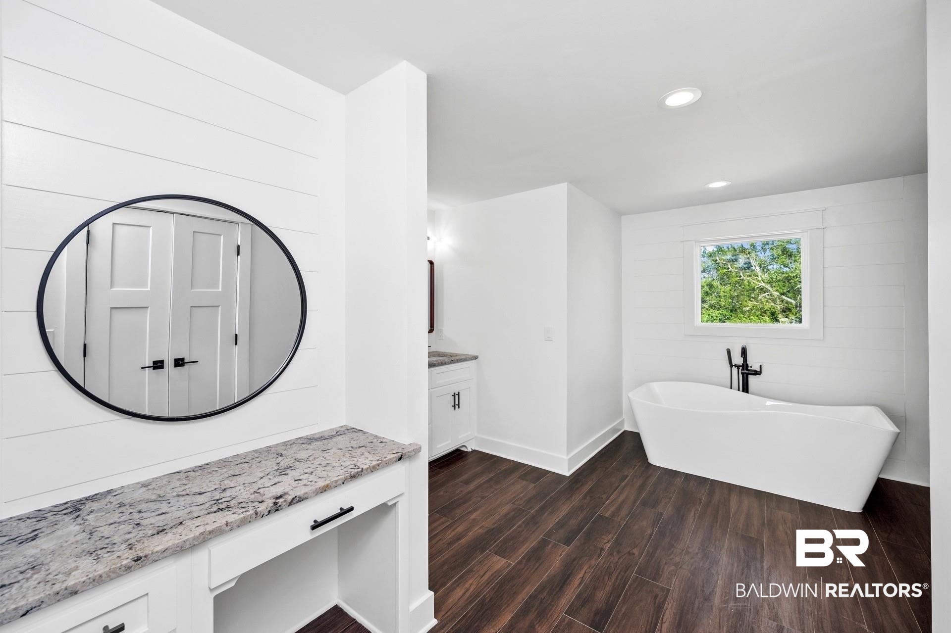 32088 River Road Orange Beach, AL 36561 - Photo 22 of 37 Gallery Image 22