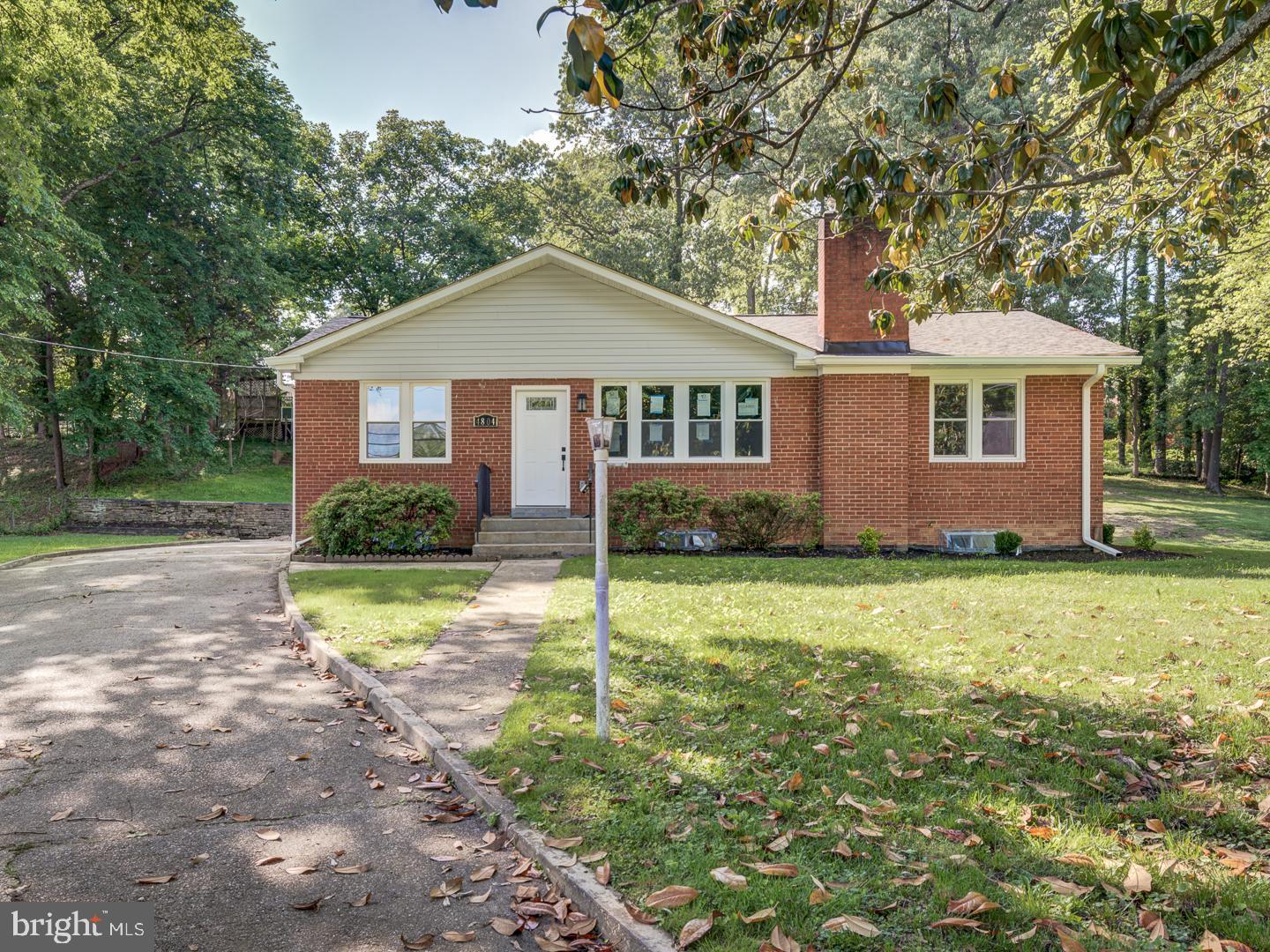 4804 Henderson Road Temple Hills, MD 20748 - Photo 3 of 61