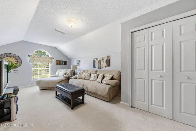 $737,438 | 10044 Vineyard Lake Road East, Jacksonville, FL 32256