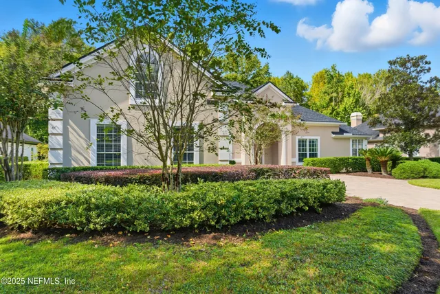 $737,438 | 10044 Vineyard Lake Road East, Jacksonville, FL 32256