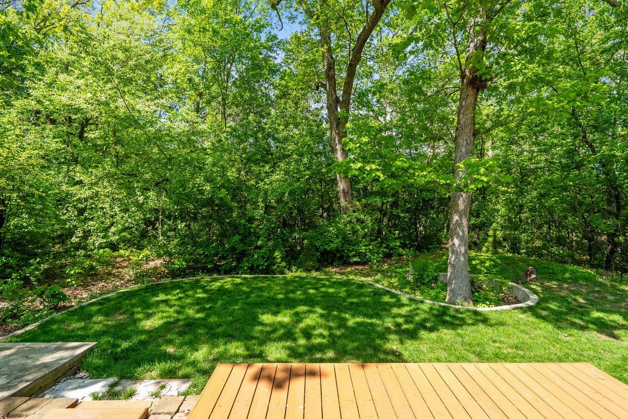 250 Traders Point Green Bay, WI 54302 - Photo 45 of 56