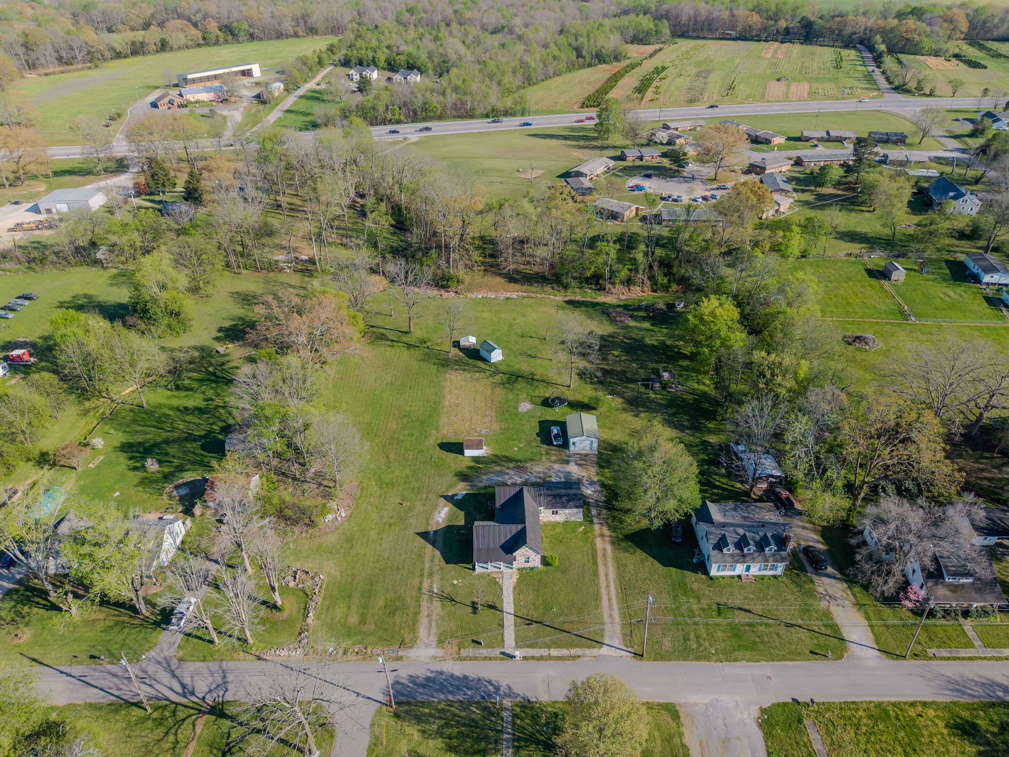 320 West King Street Morrison, TN 37357 - Photo 28 of 29 a view of a city