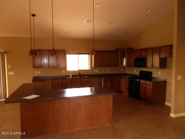 4937 East Amber Road Prescott, AZ 86301 - Photo 3 of 21 Kitchen2