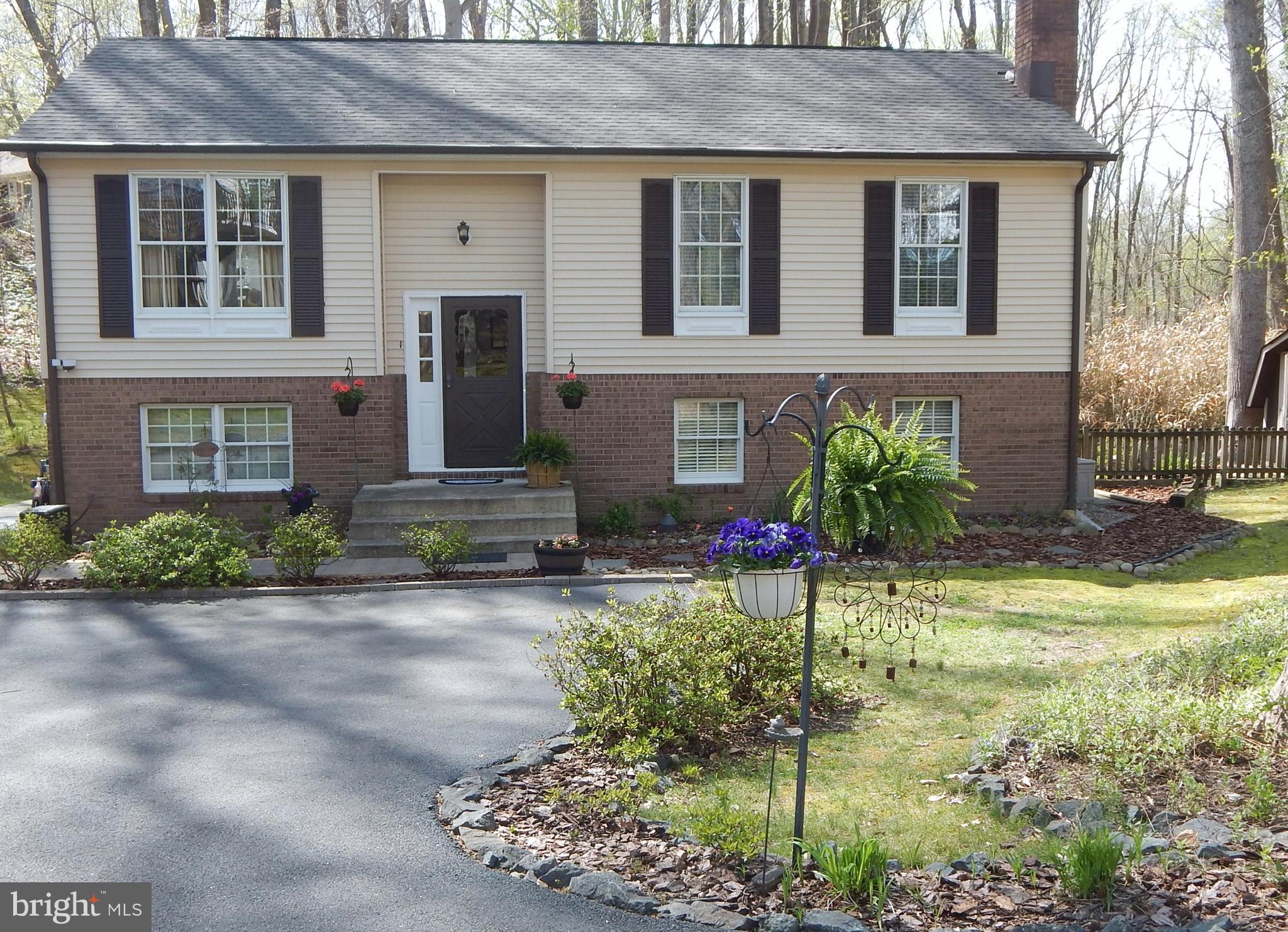 6053 Hill Road St. Leonard, MD 20685 - Photo 1 of 28 Exterior (Front)