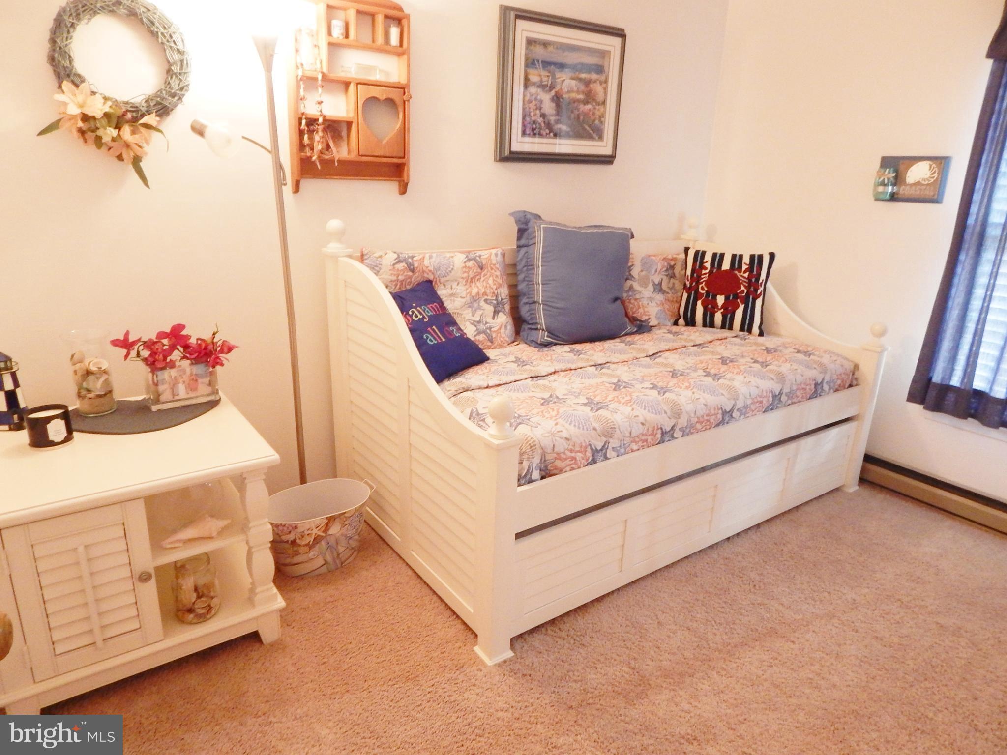 6053 Hill Road St. Leonard, MD 20685 - Photo 15 of 28 Bedroom