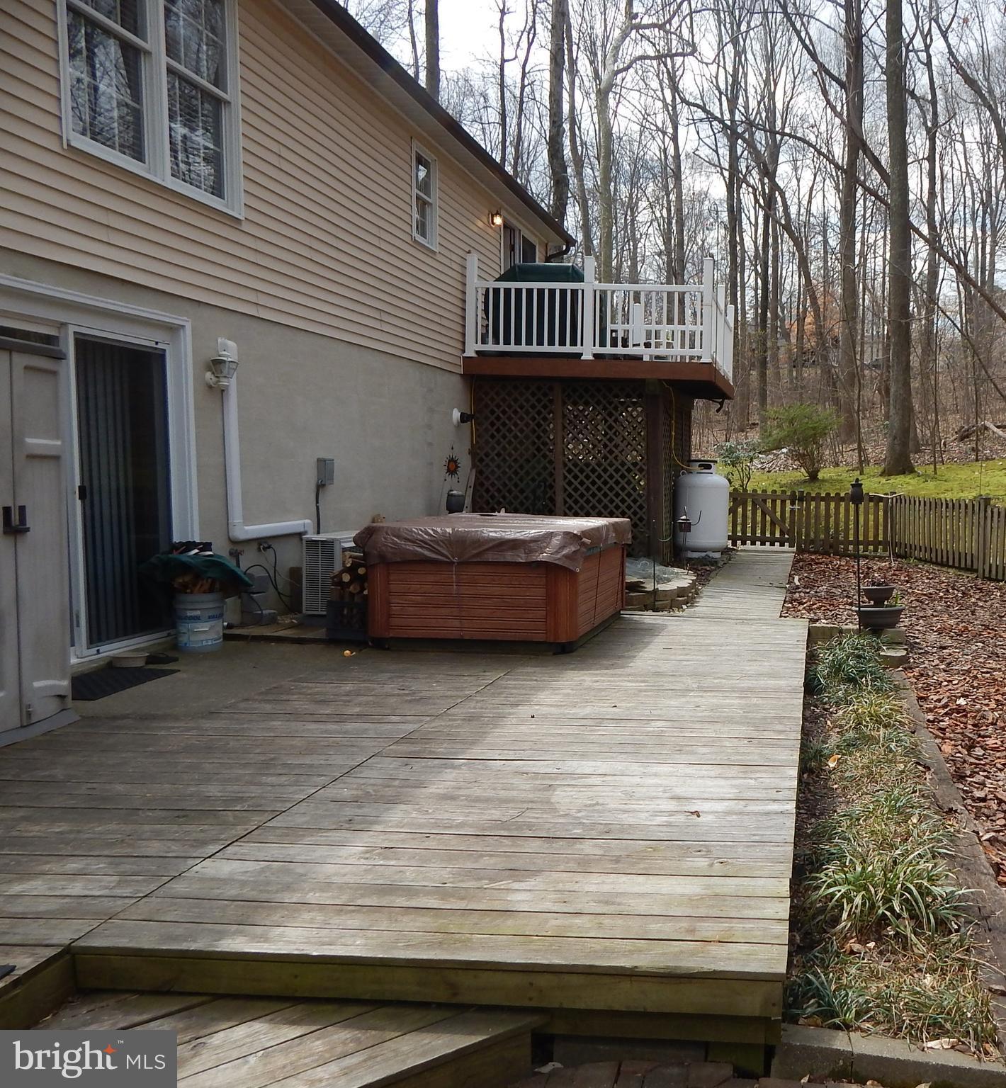 6053 Hill Road St. Leonard, MD 20685 - Photo 25 of 28 Exterior (Rear)