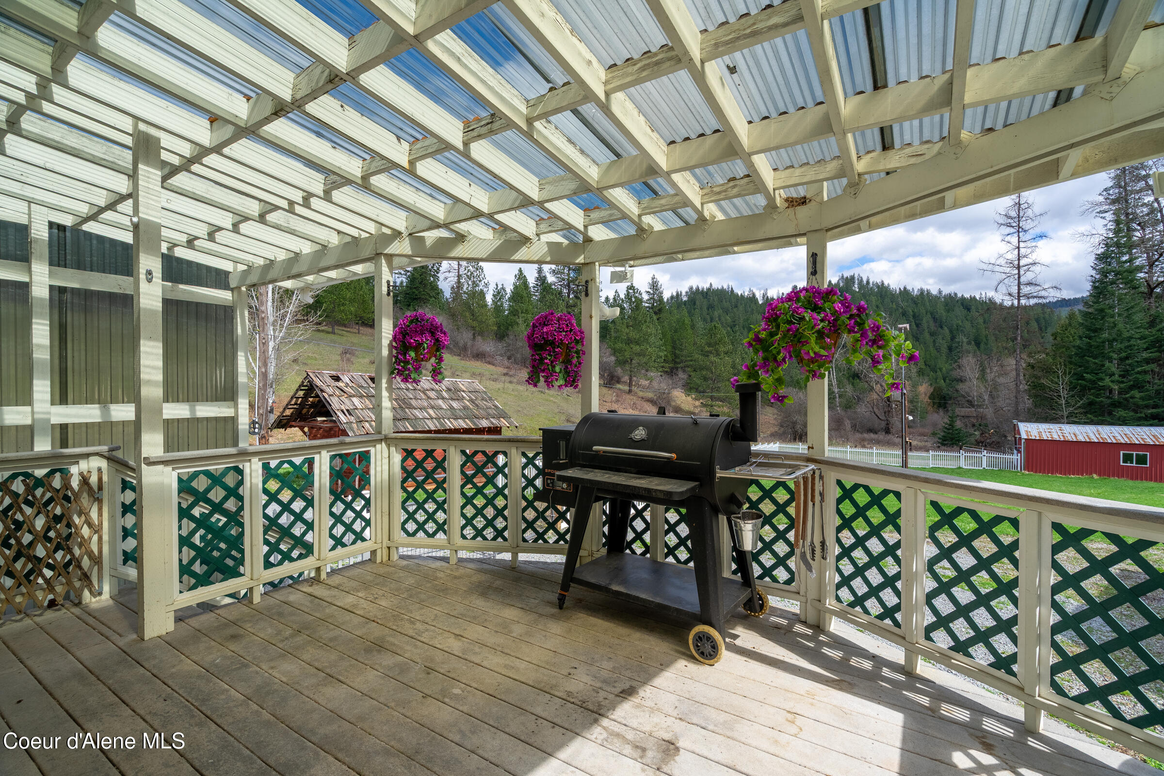 15876 South Skeel Gulch Road Cataldo, ID 83810 - Photo 8 of 64 Front Porch