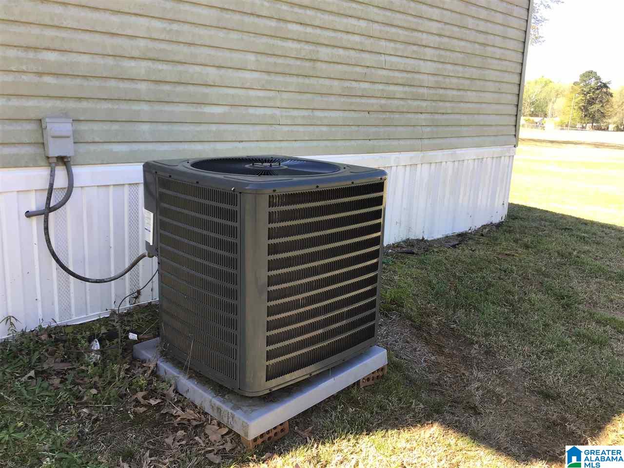 5614 Park Road Mulga, AL 35118 - Photo 6 of 25