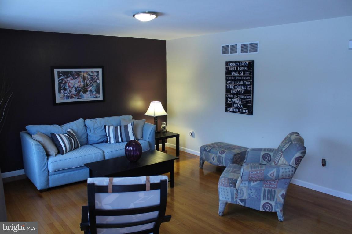 4 Snyder Hill Road Lititz, PA 17543 - Photo 9 of 31