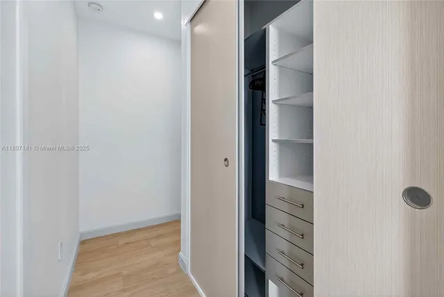 $7,800 | 55 Southwest 9th Street, Unit 4301, Miami, FL 33130