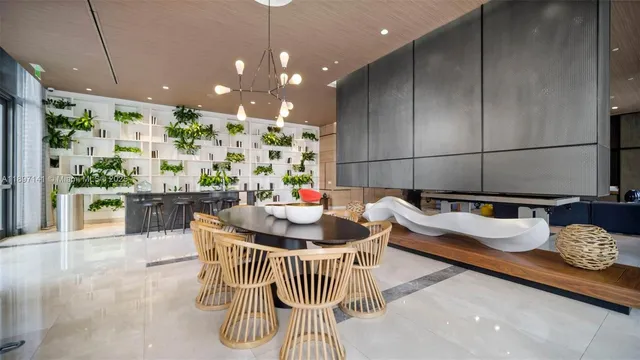 $7,800 | 55 Southwest 9th Street, Unit 4301, Miami, FL 33130