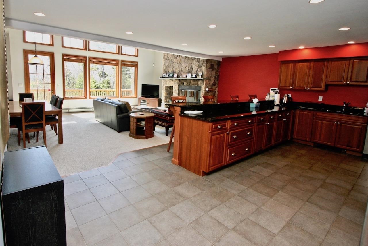 176 Hannah Loop, Unit 10 Carroll, NH 03595 - Photo 2 of 32 Gallery Image 2
