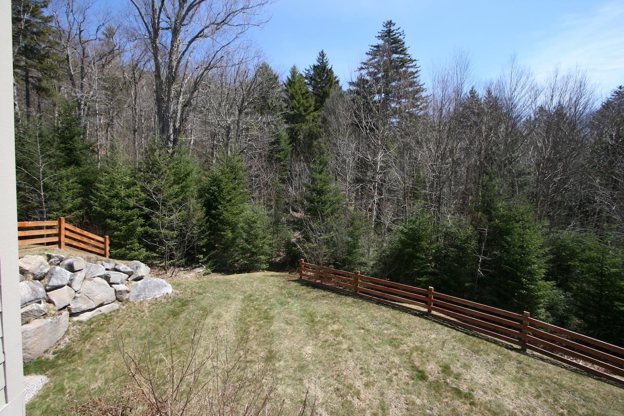 176 Hannah Loop, Unit 10 Carroll, NH 03595 - Photo 32 of 32 Gallery Image 32