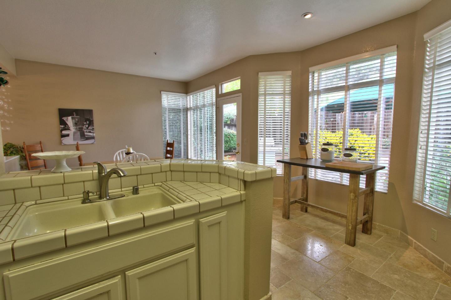 17526 Sugarmill Road Salinas, CA 93908 - Photo 11 of 21 Gallery Image 11