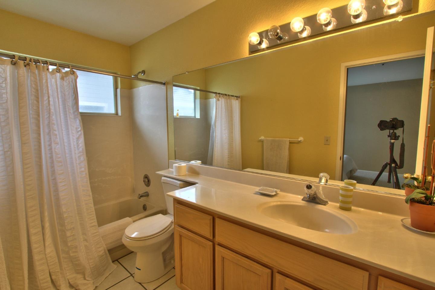 17526 Sugarmill Road Salinas, CA 93908 - Photo 14 of 21 Gallery Image 14