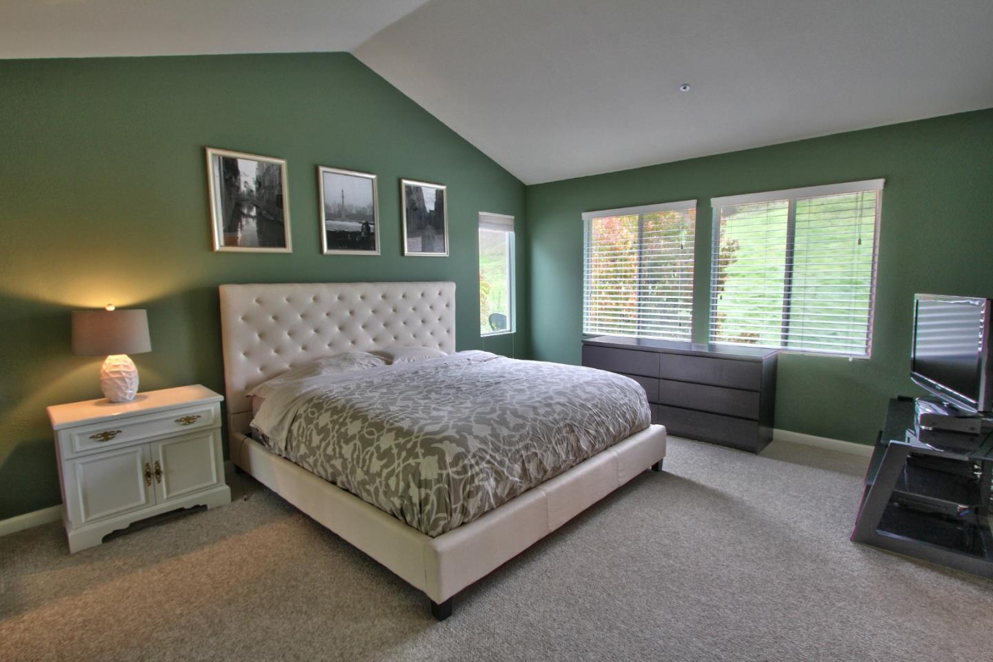 17526 Sugarmill Road Salinas, CA 93908 - Photo 15 of 21 Gallery Image 15