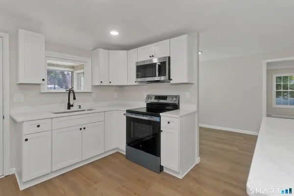 $499,900 | 42 Wheeler Drive, Enfield, CT 06082