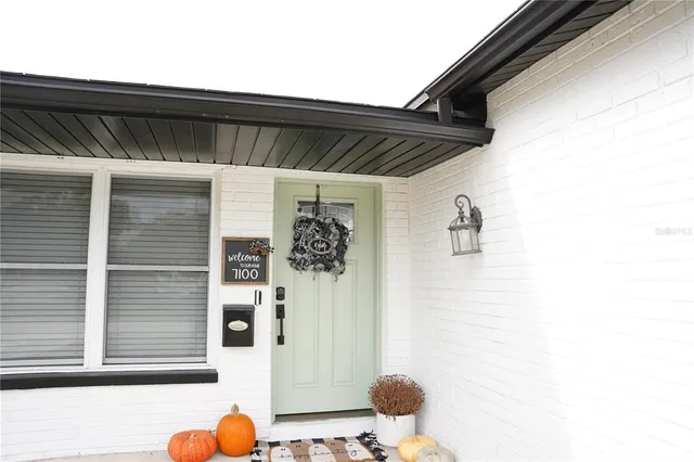 $495,000 | 7100 21st Street North, St. Petersburg, FL 33702