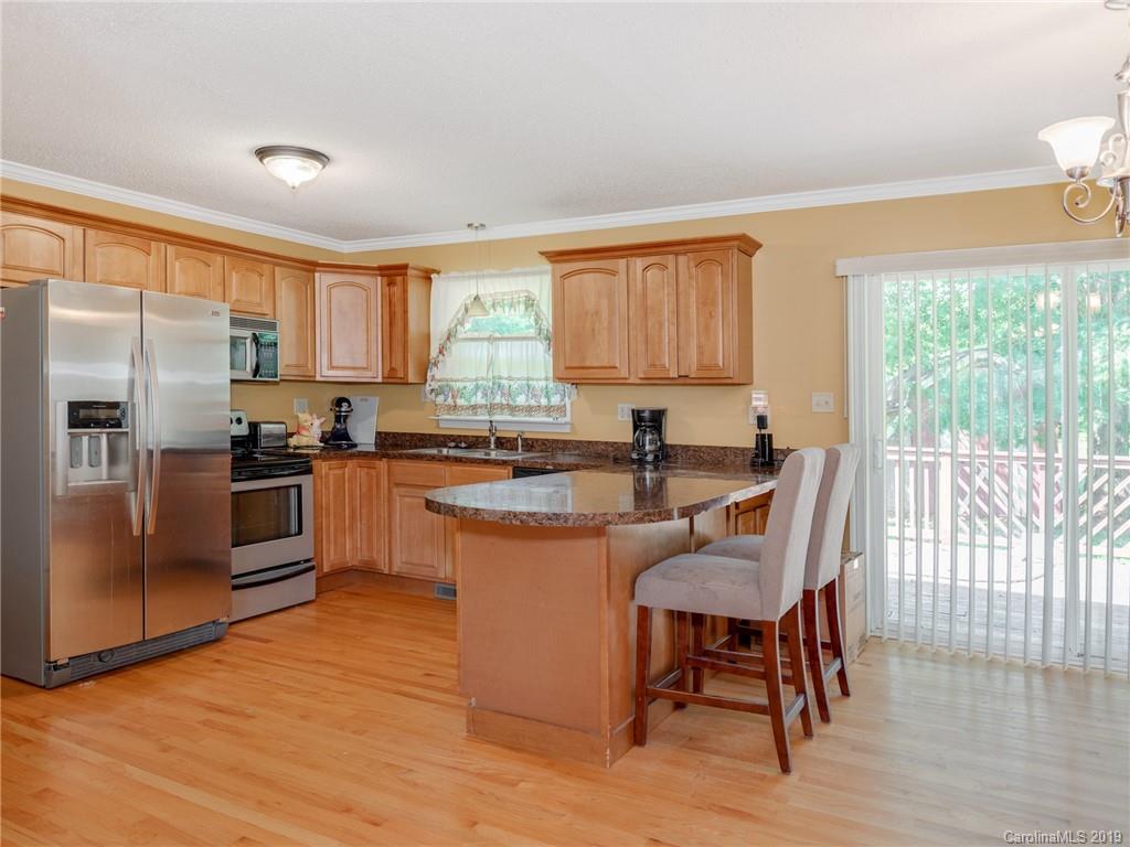 4333 Jenkins Road Blacksburg, SC 29702 - Photo 6 of 23