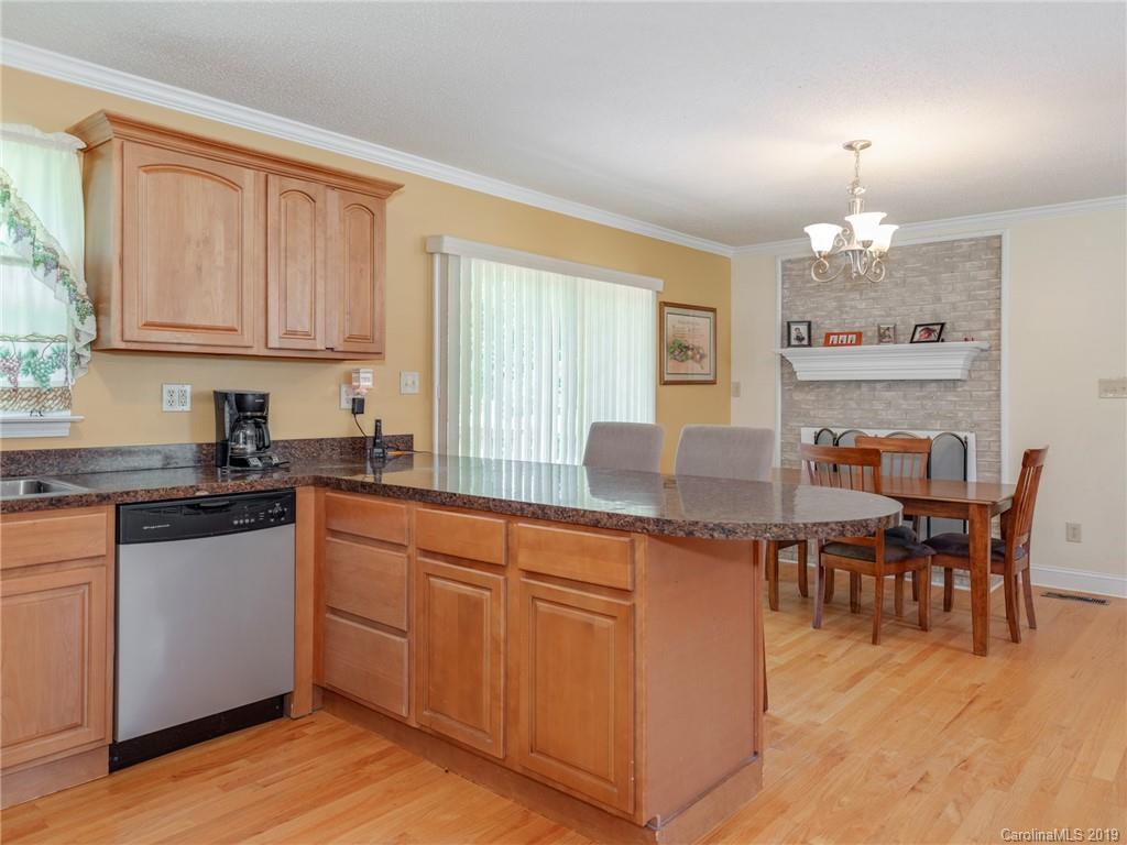 4333 Jenkins Road Blacksburg, SC 29702 - Photo 8 of 23