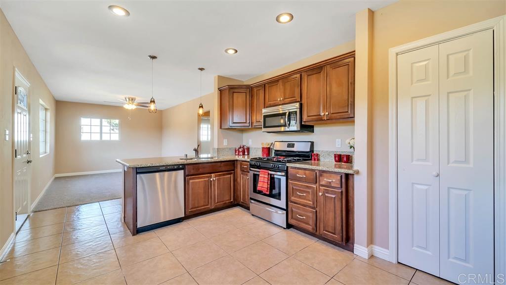 9461 St George Street Spring Valley, CA 91977 - Photo 3 of 25 Gallery Image 3
