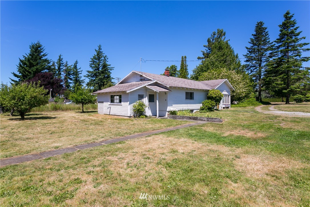 1063 West Axton Road Bellingham, WA 98226 - Photo 1 of 40